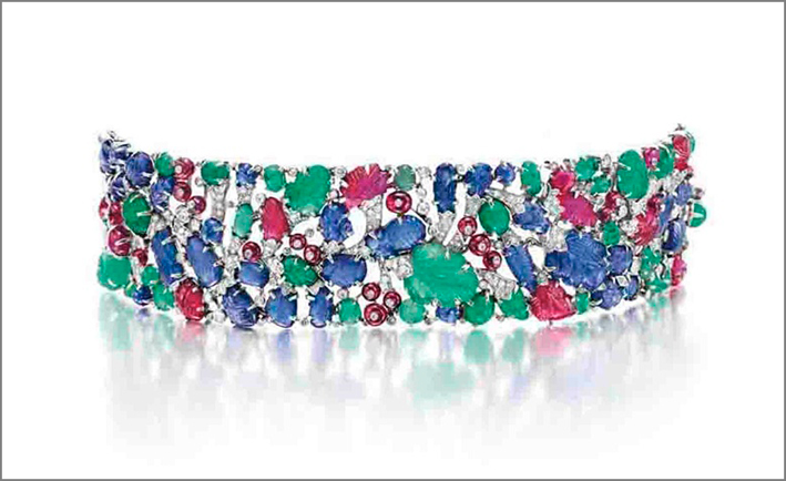 Cartier, Art Déco. Bracciale Tutti Frutti con diamanti, smeraldi, rubini, zaffiri