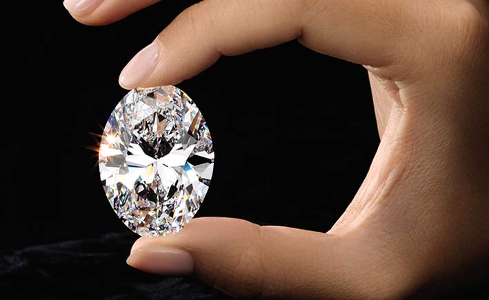 Il diamante ovale da 88 carati messo all'asta
