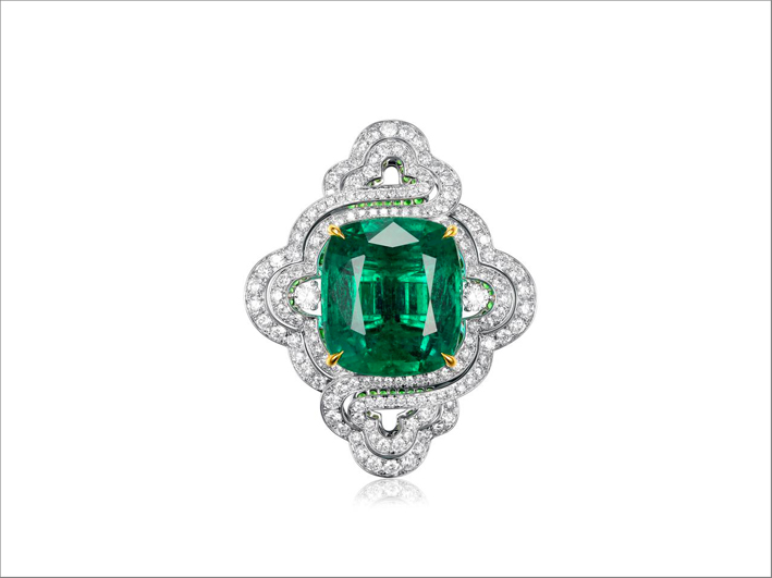 Anello con smeraldo e diamanti per Fabergé