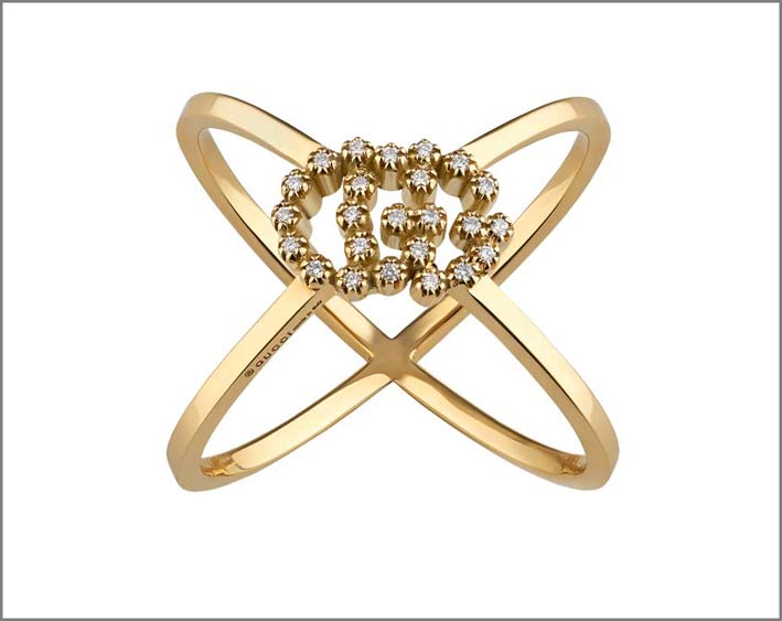 Gucci, anello in oro giallo e diamanti
