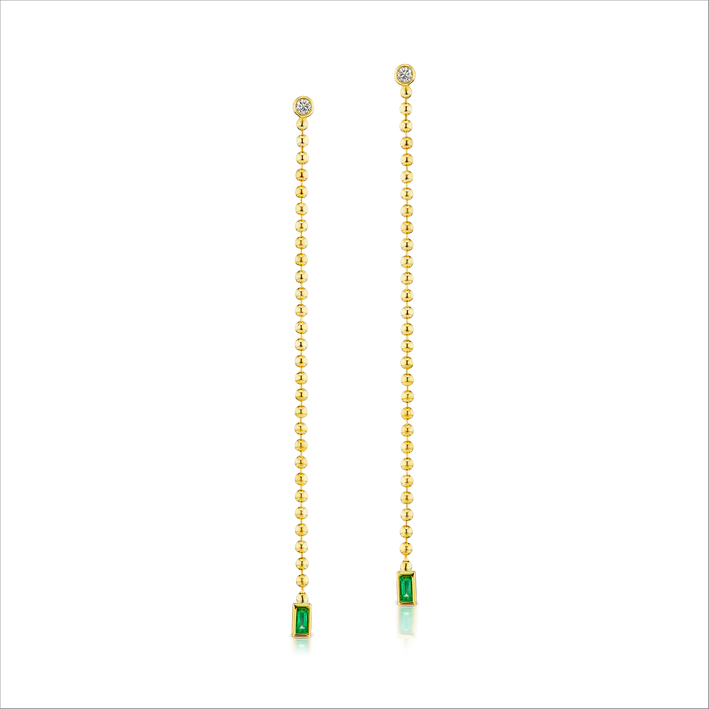 Orecchini pendenti in oro 18 carati e smeraldo