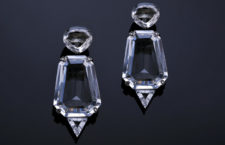 Orecchini di Mr. Lieou in cristallo di rocca e diamanti