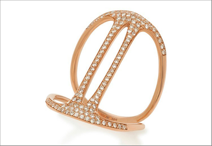 Divina ring in rose gold and white diamonds