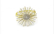 Bracciale Pearl Spoke in oro giallo, diamanti, perle Akoya