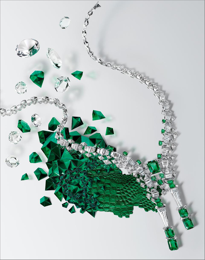 Collana Gharial, con 20 smeraldi a forma ottagonale dello Zambia per un totale di 15,44 carati e diamanti