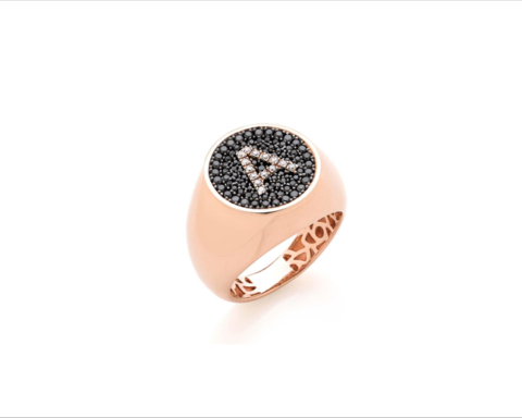Anello in oro rosa con diamanti neri