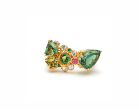 Anello in oro con tormaline verdi, diamanti, zaffiri orange, tsavorite e peridoto