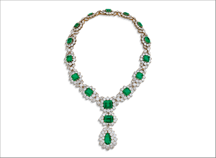 Collana di Bulgari con smeraldi colombiani e diamanti