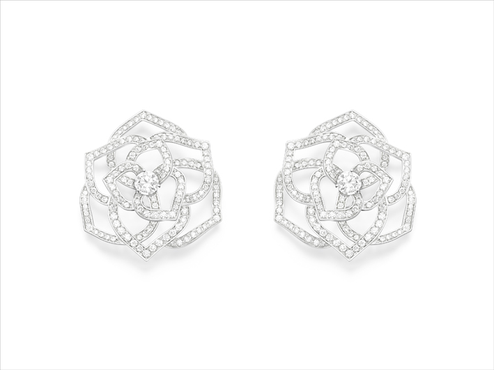 Piaget Rose Earrings, 18K white gold set with a total of 282 brilliant-cut diamonds