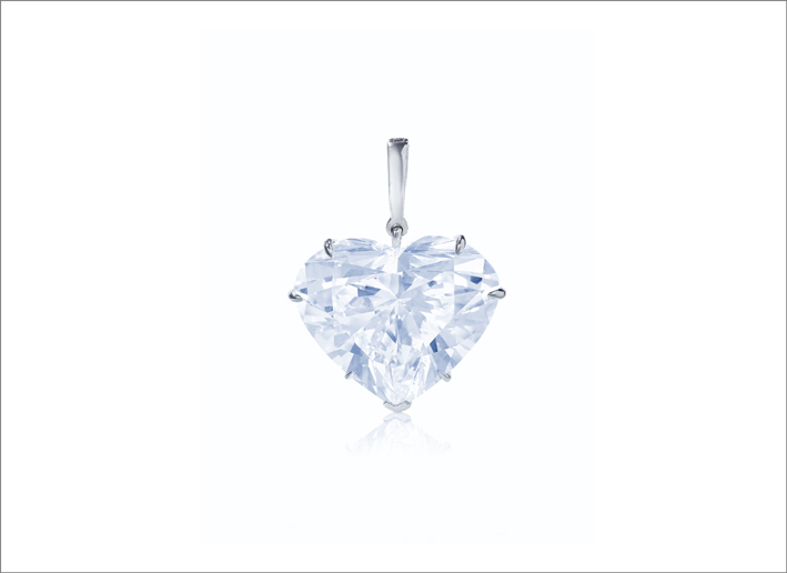 Diamante taglio a cuore da 53,53 carati