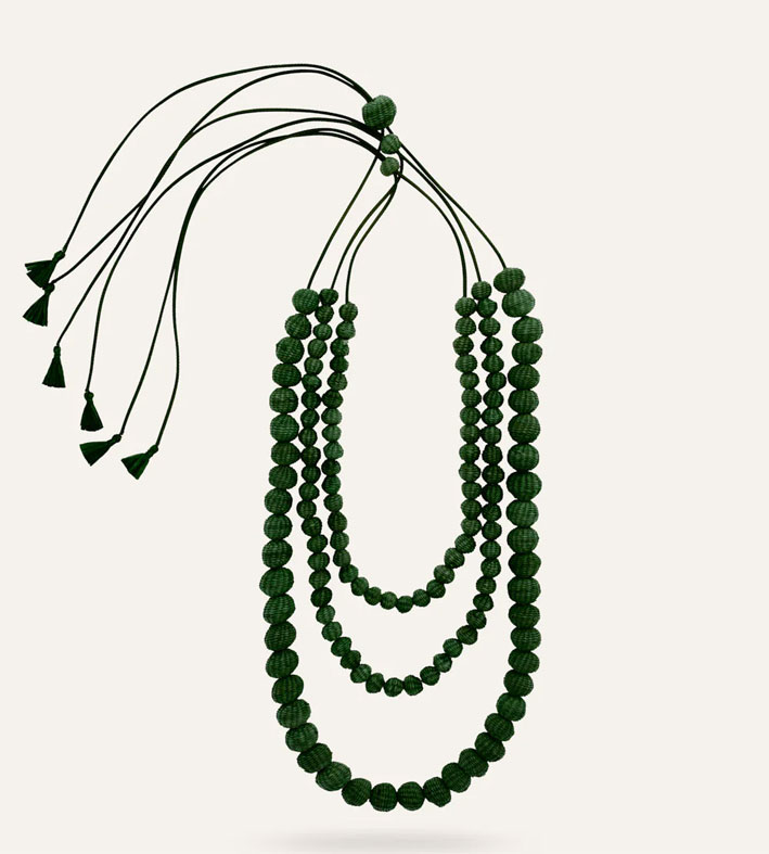 I tropici addosso con Johanna Ortiz 1 Collana in fibre naturali