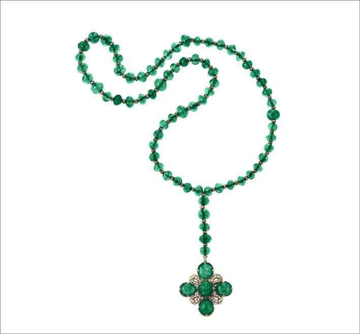 Storico rosario della fine del XVII secolo con smeraldi, diamanti e smalto
