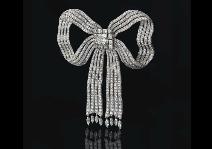 Spilla a forma di fiocco in diamanti di Cartier