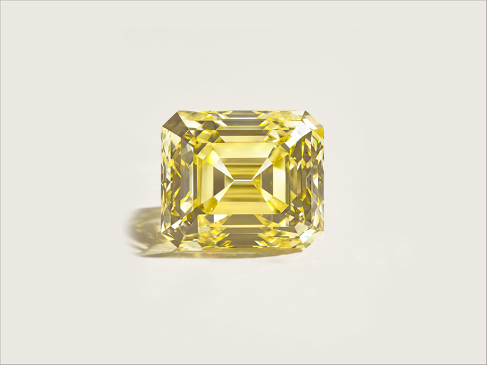 Le Soleil d'Or, 101,57 carati, fancy intense yellow