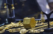 Oro e gioielli esposti a Dubai