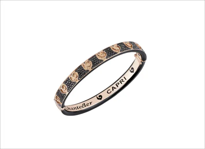 Carousèl bangle bracelet in 18Kt pink gold and diamonds pavé, champagne diamond-paved rooster and black enamel