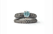 Anello in argento con cubic zirconia azzurra