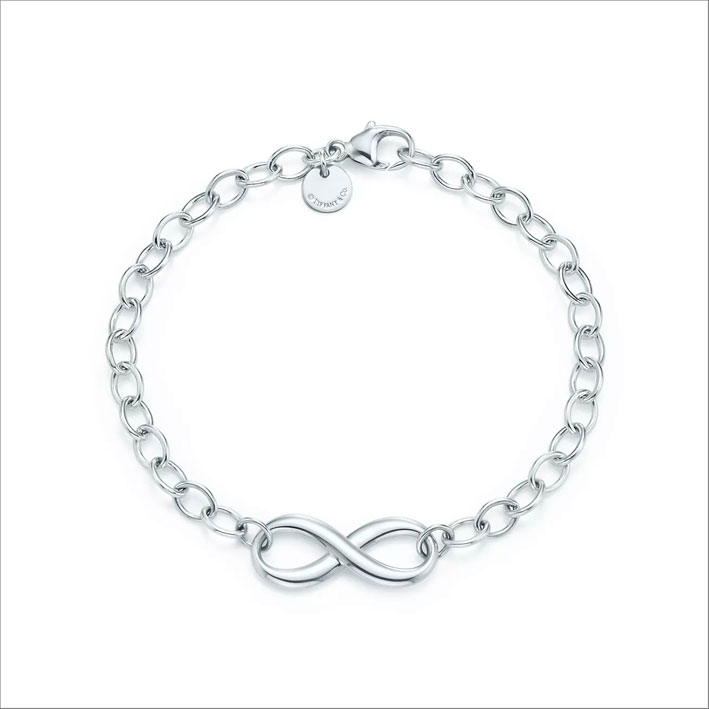Tiffany Infinity a maglie grosse. Solo online. 320 euro