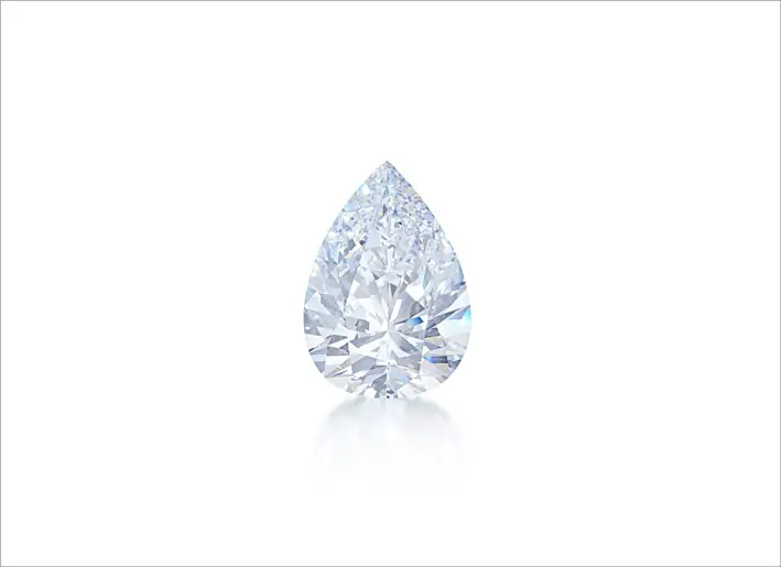 Il diamante forma di pera di colore D da 101,41 carati internamente impeccabile.