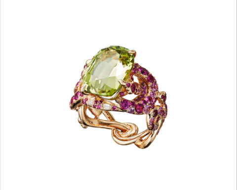 Anwllo 4 Snakes in oro rosa con crisoberillo verde, diamanti e zaffiri rosa