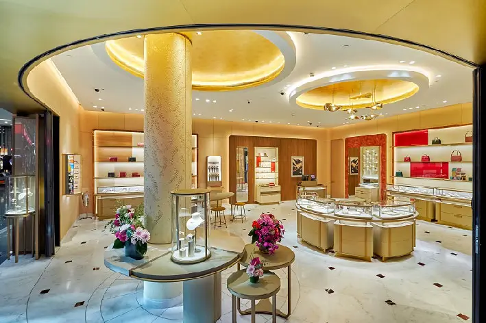 L'interno della boutique Cartier