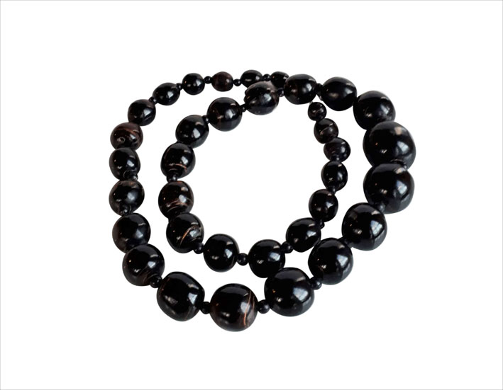 Hawaiian black coral necklace