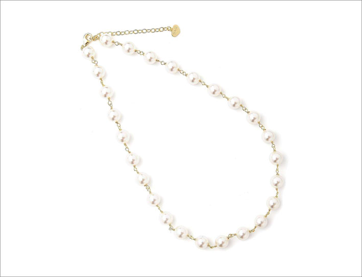 Collana in argento con perle bianche