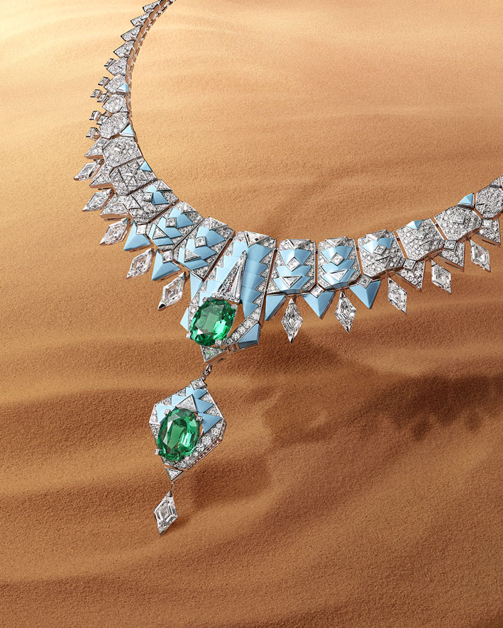 Collana Girih con smeraldi dello Zambia e turchesi intagliati