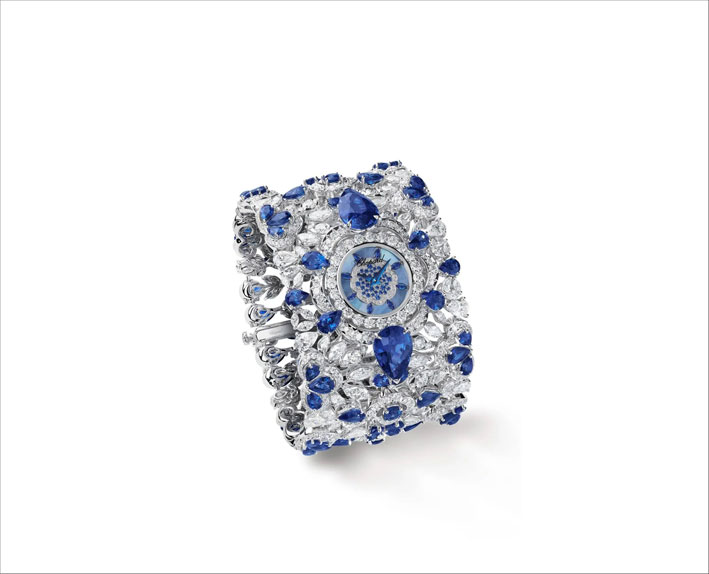 Bracciale-orologio in oro bianco Fairmined 18 carati con diamanti e zaffiri blu