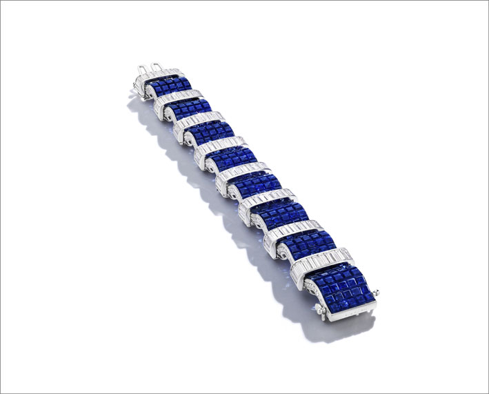 Van Cleef & Arpels sapphire and diamond mystery-set bracelete
