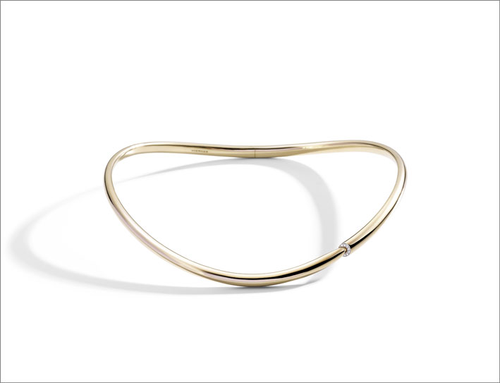 Calla the One necklace in 18K yellow gold