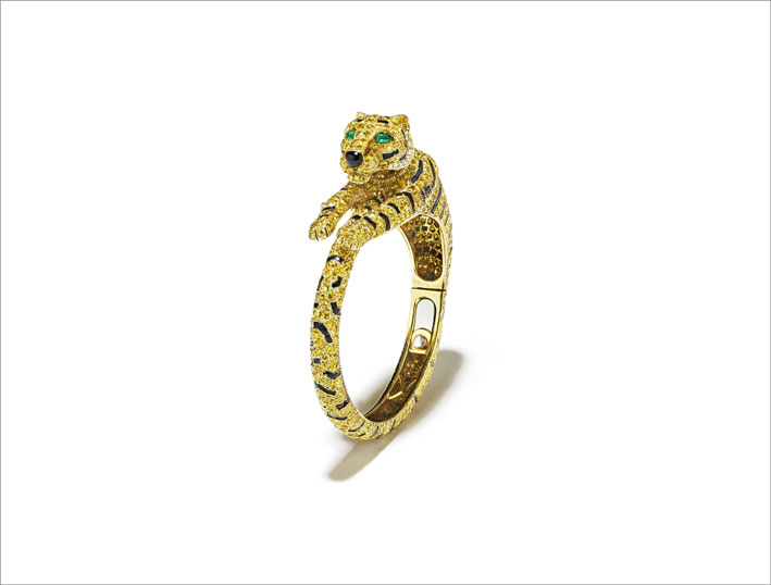 Bracciale rigido a forma di tigre di Cartier, com diamanti colorati e gemme appartenuto a Anne Eisenhower