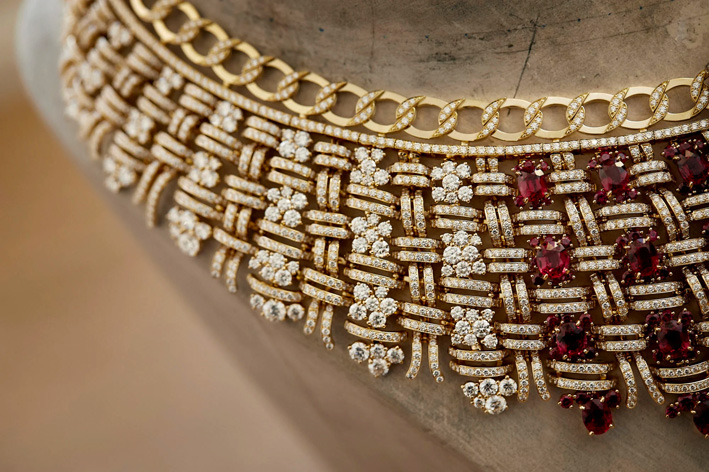 Detail of the tweed texture, Chanel high jewelry