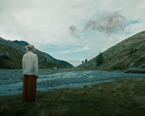 Un frame del film The Shape of Life