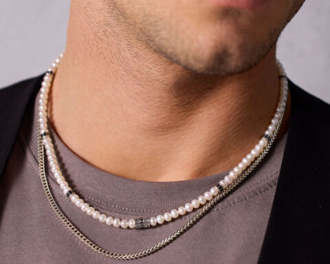 Collana di perle della collezione Giovane Ribelle