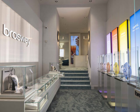 Interno del monomarca Brosway