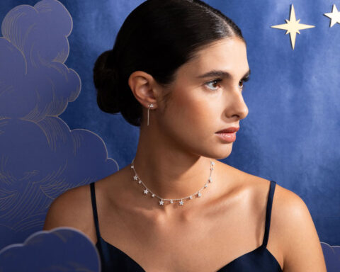 Amabile, collana indossata