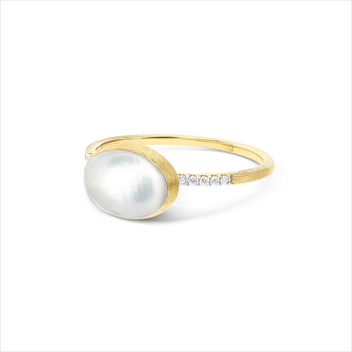 Nouveaux bijoux de la collection Boules de Nanis 3 Orecchini in oro, diamanti e madreperla