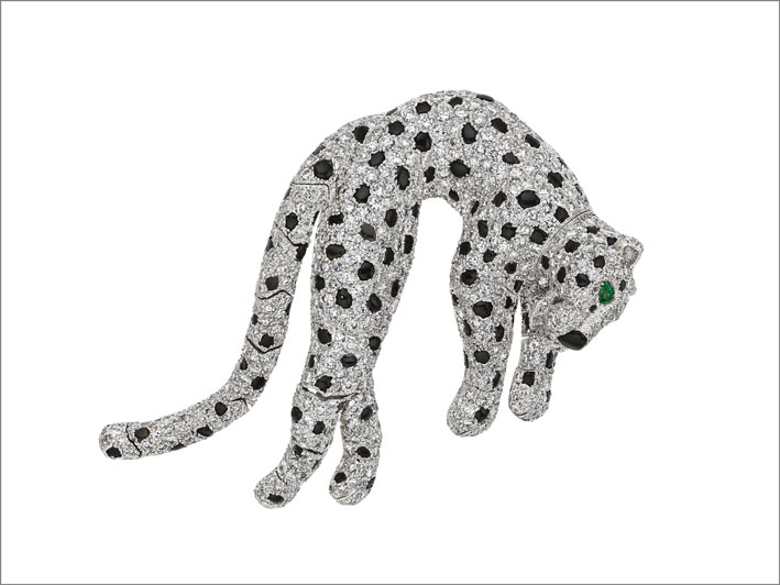 Un saphir géant pour Christie's à New York 4 Spilla Panthère Cartier in onice, smeraldo e diamanti