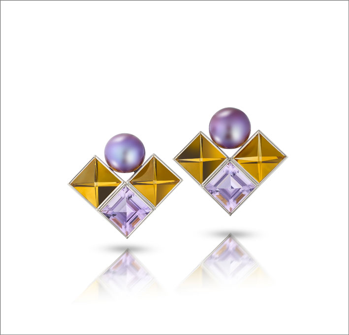 Skin Deep von Cora Sheibani 1 B&B Pearl Earrings, con oro e ametista
