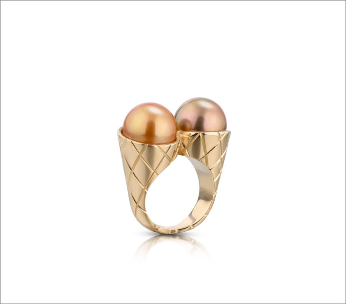 Skin Deep von Cora Sheibani 2 Ice Cream Ring
