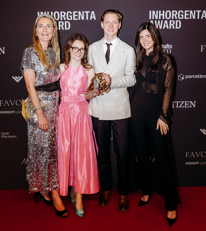 Las sorprendentes joyas de Capolavoro 4 Il team di Capolavoro riceve il Inhorgenta Fine Jewelry of the Year Award