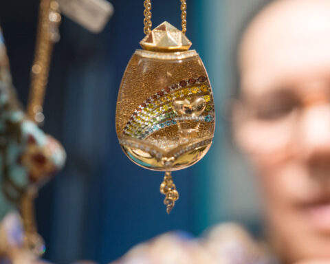 Pendente della collezione Billion Dreams. Copyright: gioiellis.com