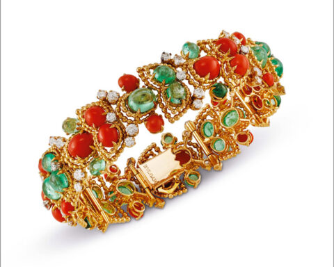 bracciale con smeraldi coralli e diamanti