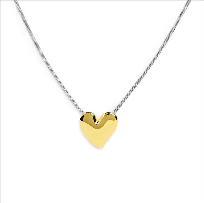 Collana in acciaio con catena mesh e cuore irregolare martellato