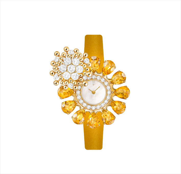 New Precious Flowers from Van Cleef & Arpels 6 Orologio con segreto Fleurs d'Hawaï