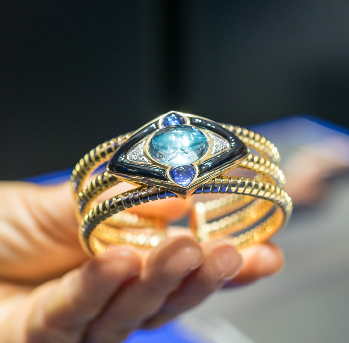 Nuovi gioielli di Marina B 2 Bracciale Terry con acquamarina cabochon, tanzanite, onice. Copyright: gioiellis.com