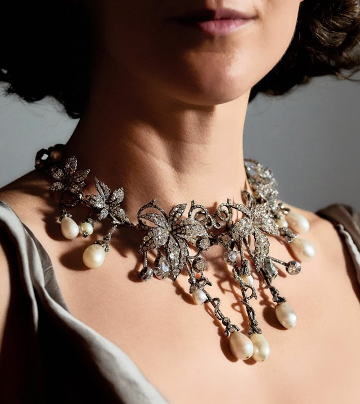 A Napoleonic jewel is up for sale 4 Ornamento per capelli trasformato in collier