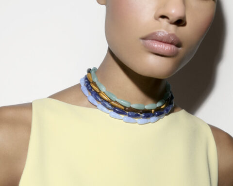 Le quattro collane The Minerals indossate