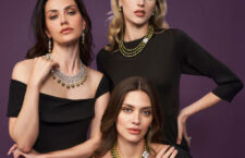 Collane di perle e diamanti by Yoko London